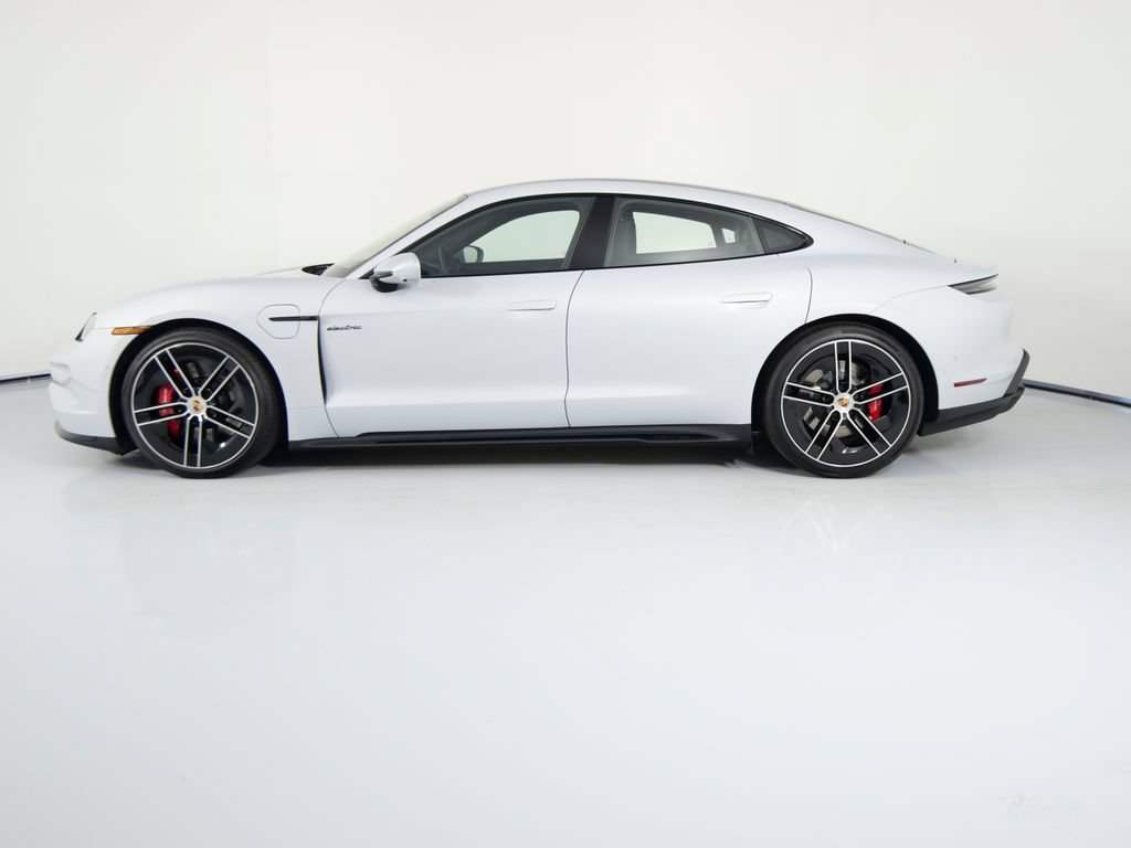 New 2026 Porsche Taycan GTS AWD/4WD image 2