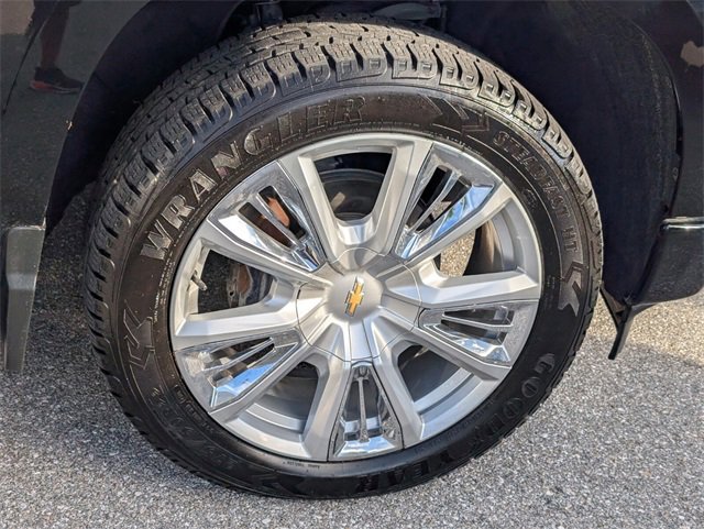 Used 2023 Chevrolet Silverado 1500 High Country w/ High Country Premium Package image 18
