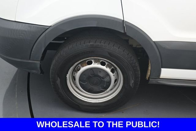 Used 2017 Ford Transit 250 130 Low Roof RWD image 9