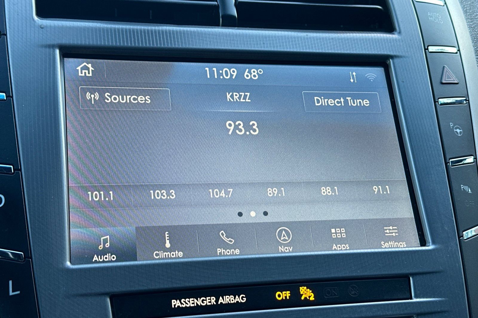 Used 2020 Lincoln MKZ Reserve image 16