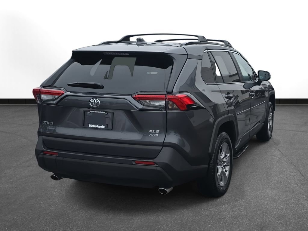 New 2025 Toyota RAV4 XLE image 5