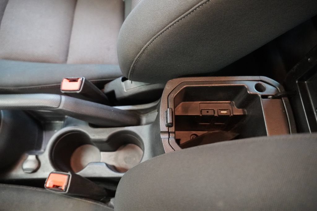 Used 2015 Chevrolet Cruze LT FWD image 23