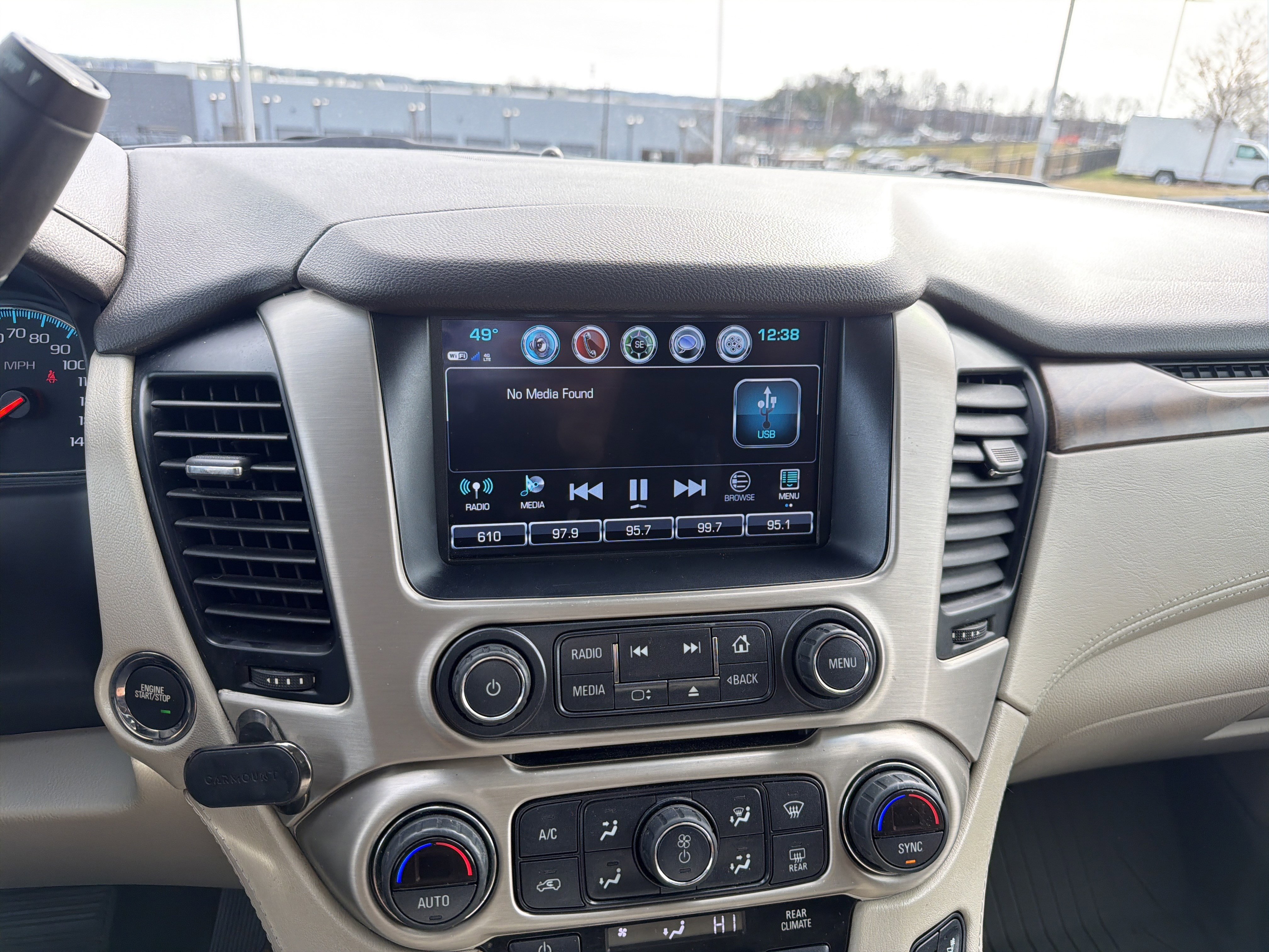 Used 2019 GMC Yukon Denali w/ Denali Ultimate Package image 23