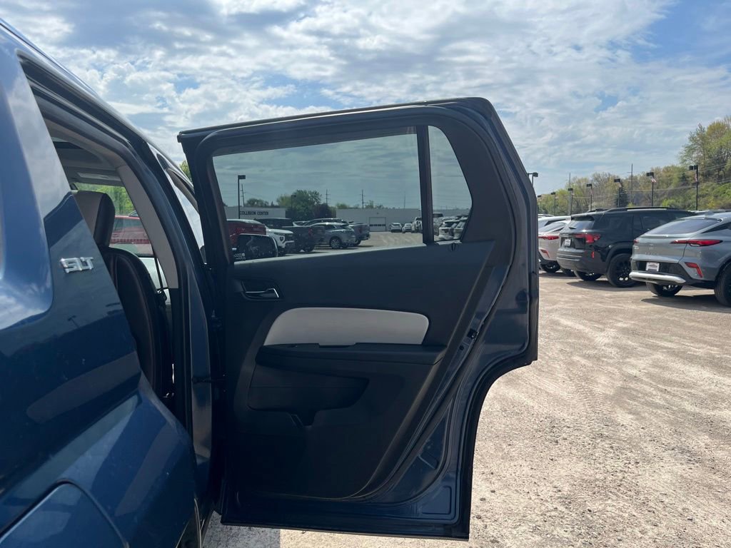 Used 2017 GMC Terrain SLT w/ Open Road Package FWD image 34