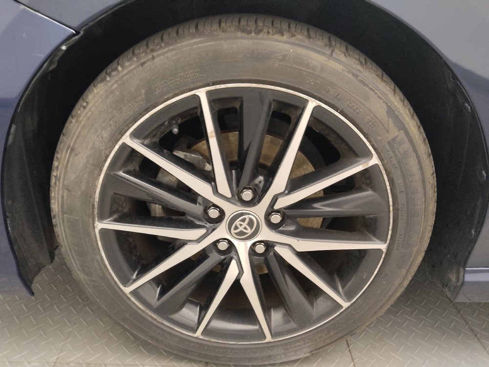 Used 2022 Toyota Camry SE FWD image 31