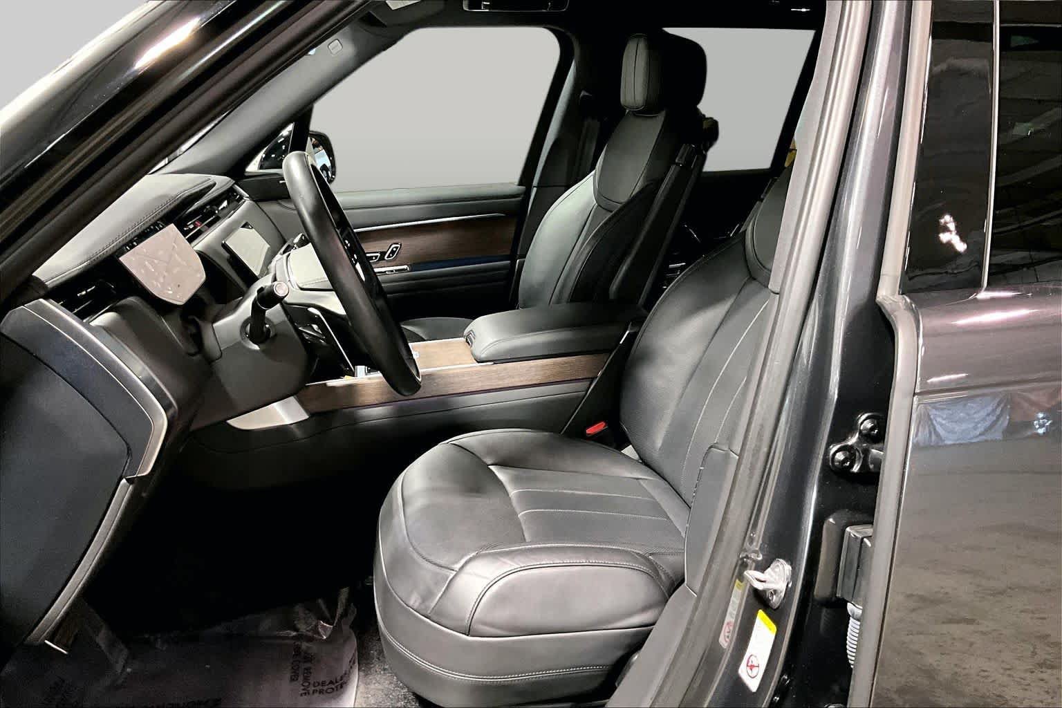 Used 2023 Land Rover Range Rover SE AWD/4WD image 9