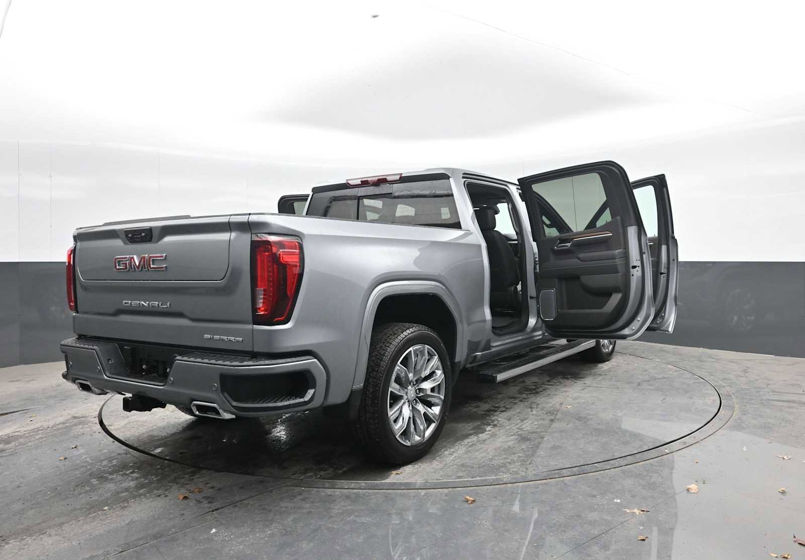 New 2026 GMC Sierra 1500 Denali w/ Denali Reserve Package image 43