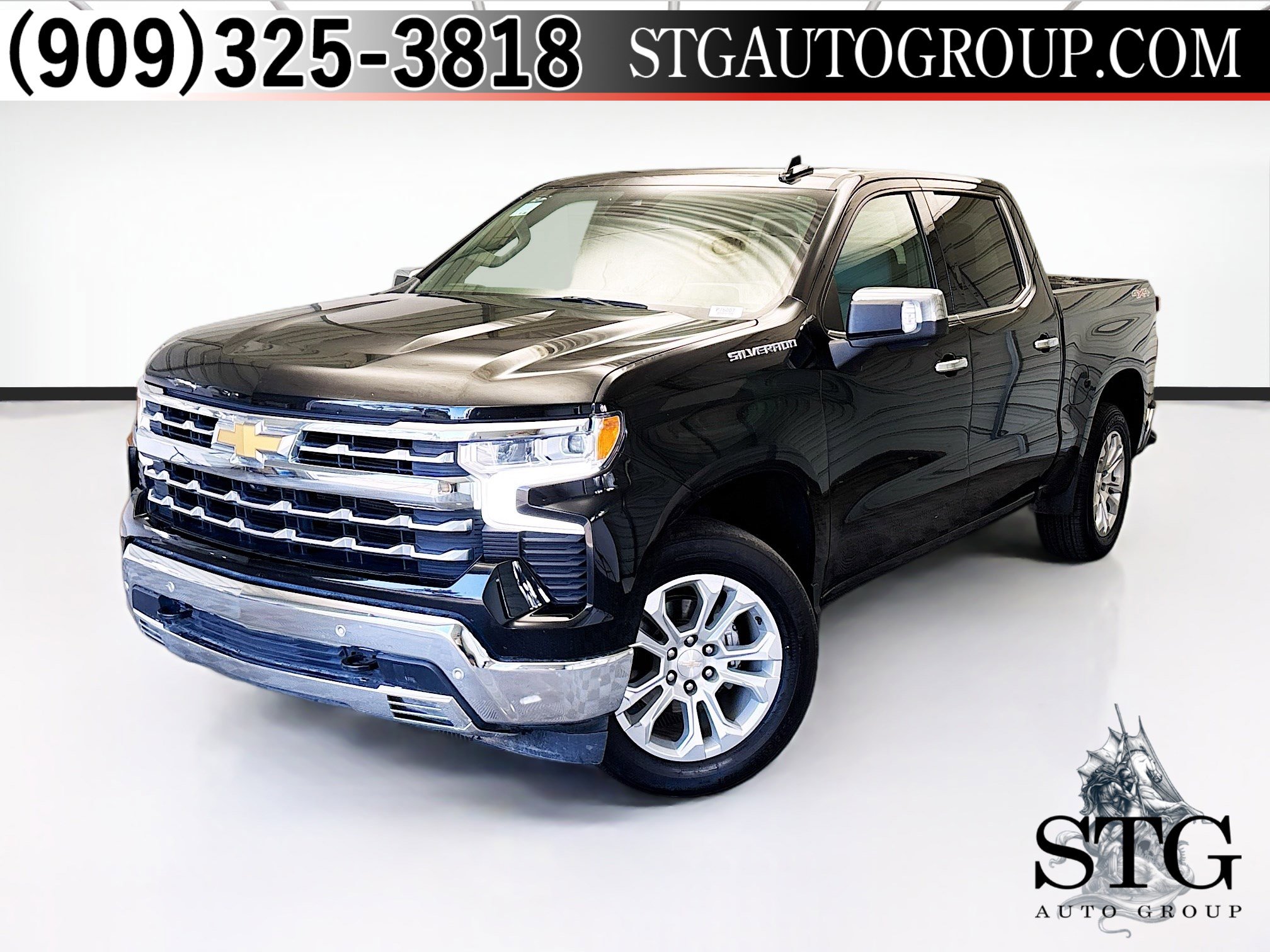 Used 2023 Chevrolet Silverado 1500 LTZ AWD/4WD image 1
