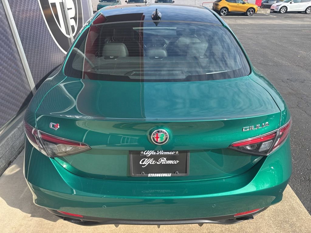 New 2026 Alfa Romeo Giulia AWD image 7