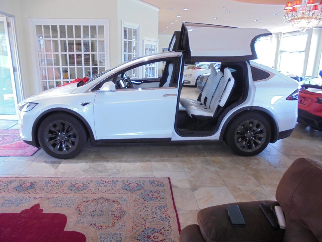 Used 2018 Tesla Model X P100D image 4