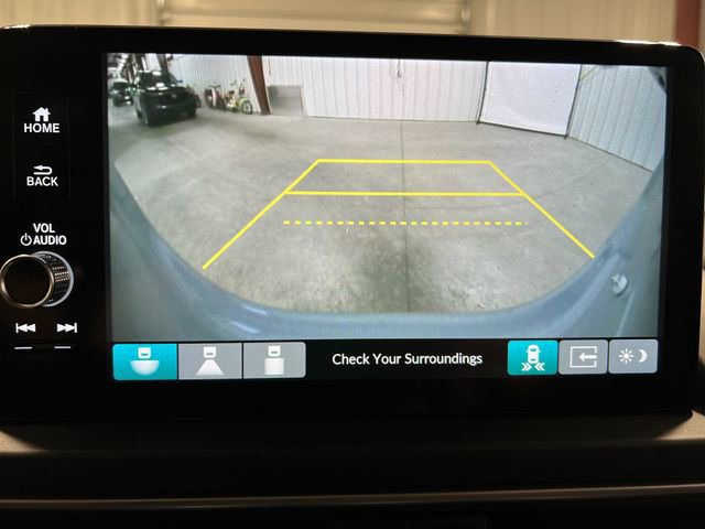 New 2025 Honda Pilot Touring image 29