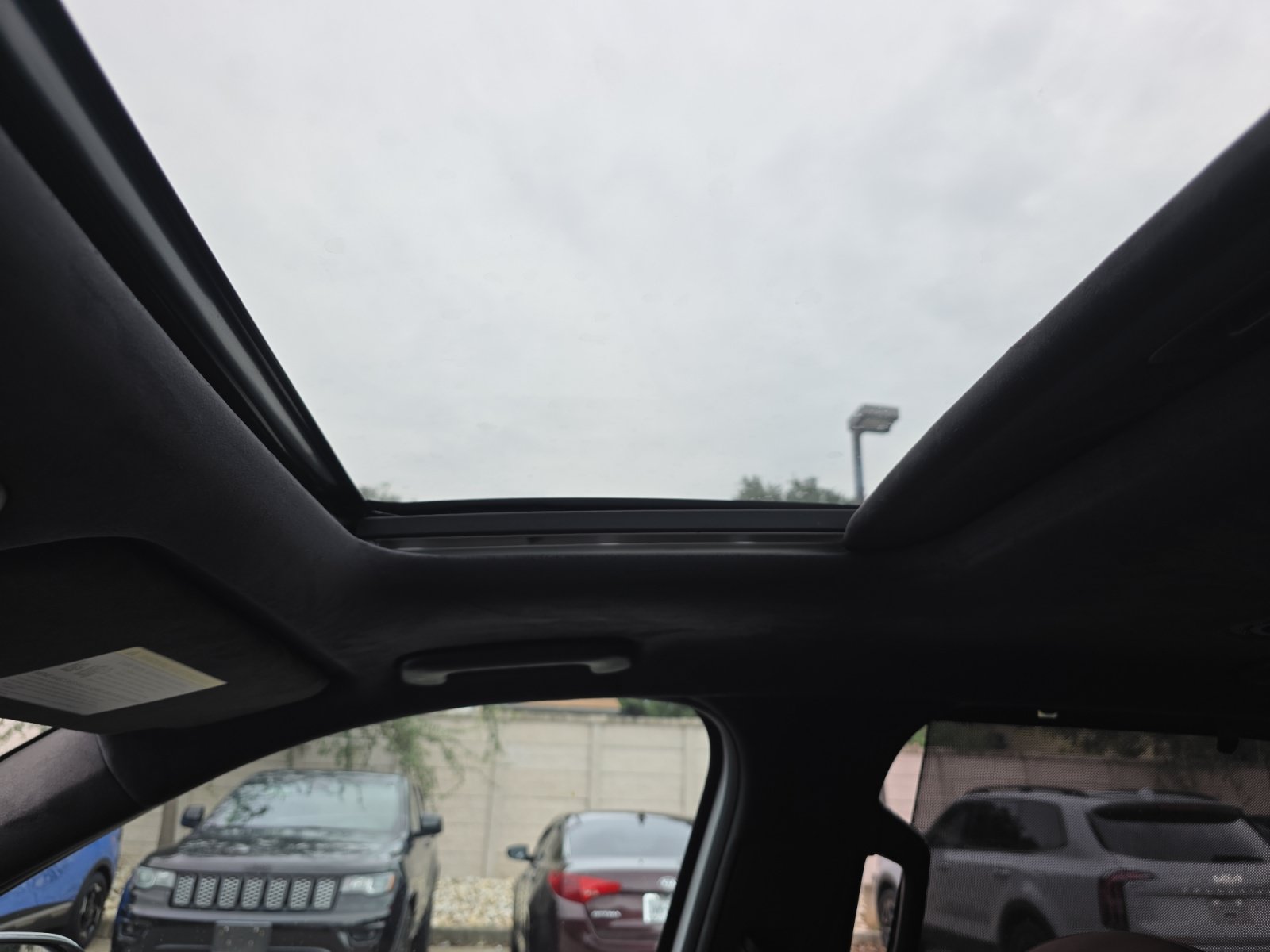 Certified 2025 Kia Telluride SX Prestige X-Pro AWD/4WD image 17
