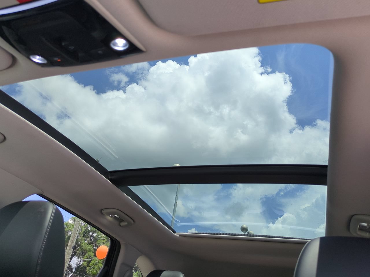 Certified 2024 Kia Sorento S w/ Panoramic Sunroof Package FWD image 20