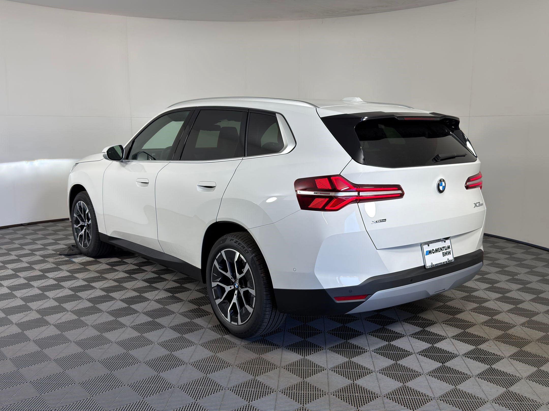 Used 2026 BMW X3 xDrive30i AWD/4WD image 3