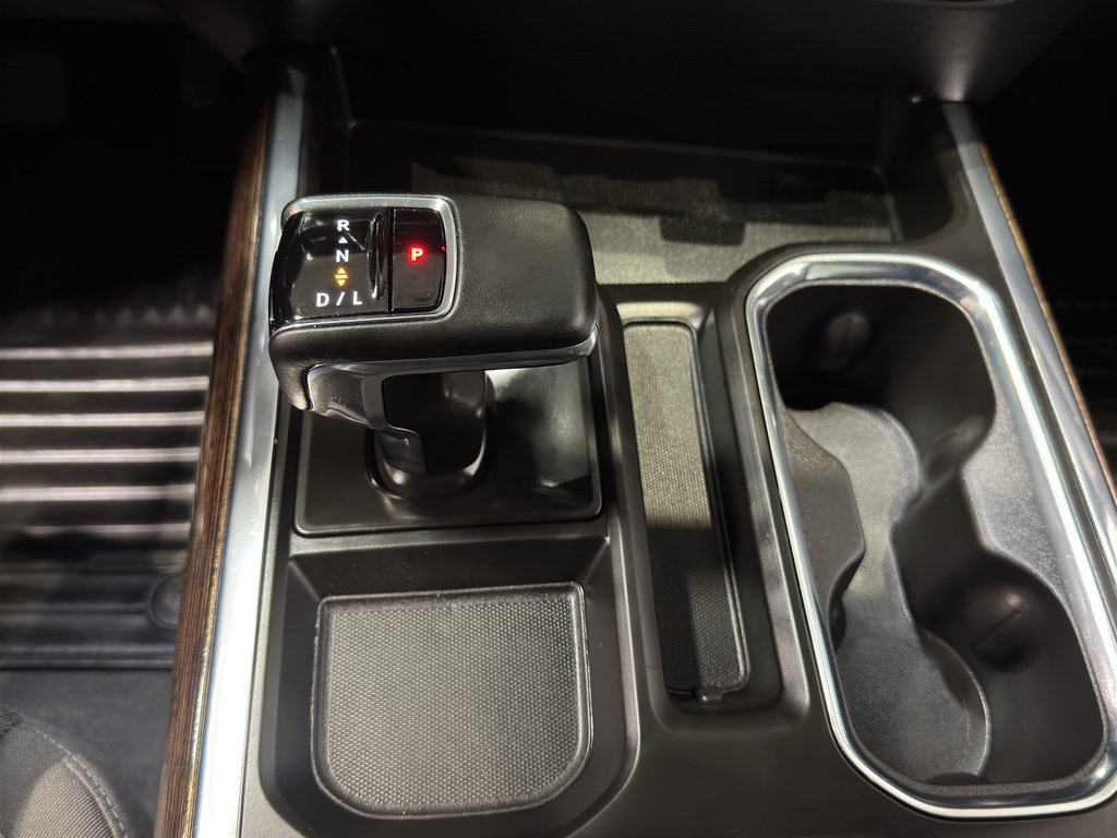 Used 2024 GMC Sierra 1500 Elevation w/ Preferred Package AWD/4WD image 35