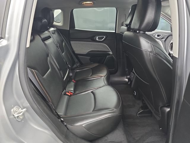 Used 2022 Jeep Compass Latitude AWD/4WD image 48