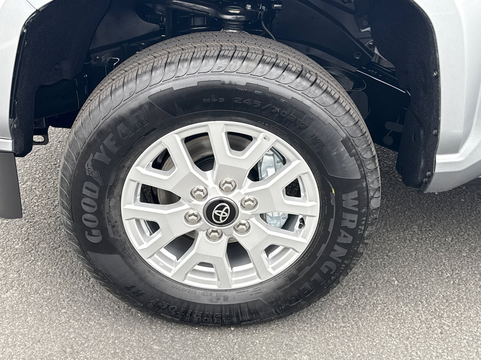 New 2026 Toyota Tacoma SR5 RWD image 5