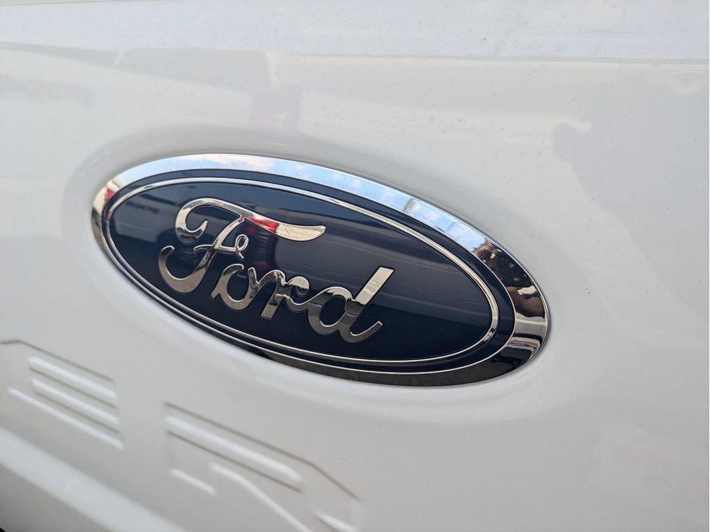 New 2026 Ford F250 XL w/ XL Chrome Package image 5
