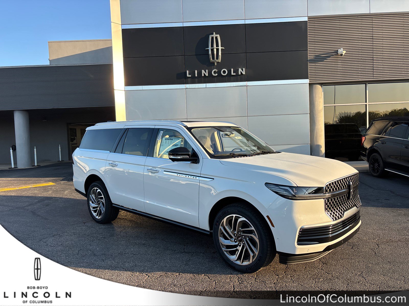New 2025 Lincoln Navigator L Reserve