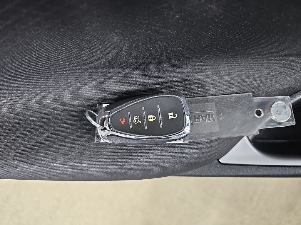 Used 2020 Chevrolet Malibu RS FWD image 39
