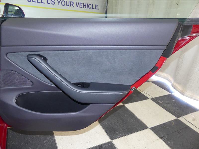 Used 2019 Tesla Model 3 Long Range image 25