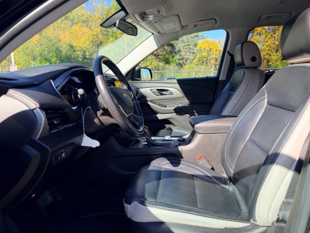 Used 2018 Chevrolet Traverse LT FWD image 7