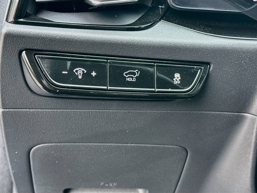 Used 2024 Kia Niro Wind w/ Wind Preserve Package FWD image 11