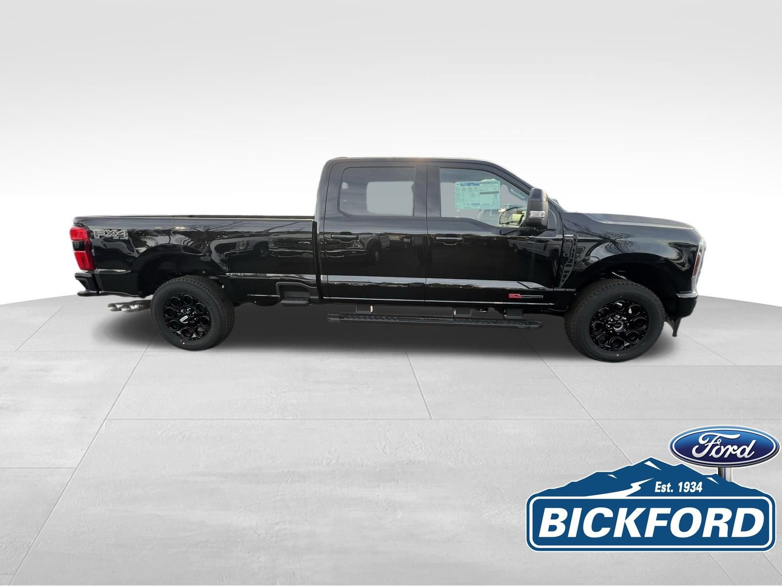 New 2025 Ford F350 Lariat w/ Lariat Ultimate Package image 4