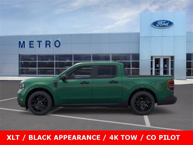 New 2025 Ford Maverick XLT w/ Black Appearance Package image 4