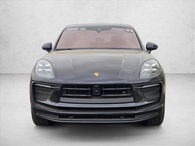 Used 2023 Porsche Macan S AWD/4WD image 2