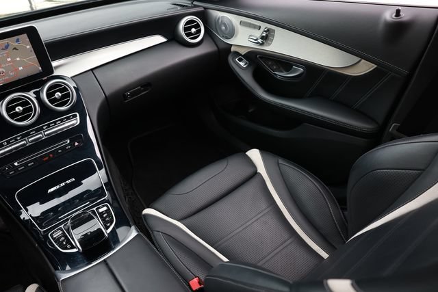 Used 2015 Mercedes-Benz C 63 AMG S image 25