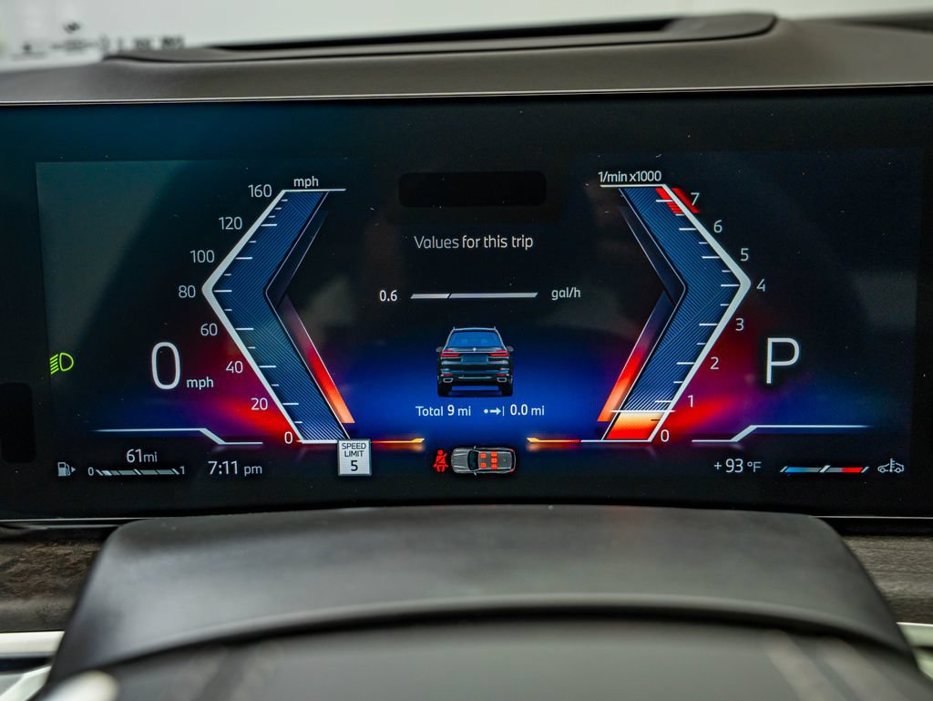 New 2027 BMW X7 xDrive40i AWD/4WD image 32