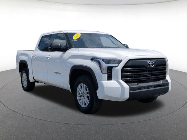Used 2026 Toyota Tundra SR5 w/ SR5 Premium Package AWD/4WD image 7