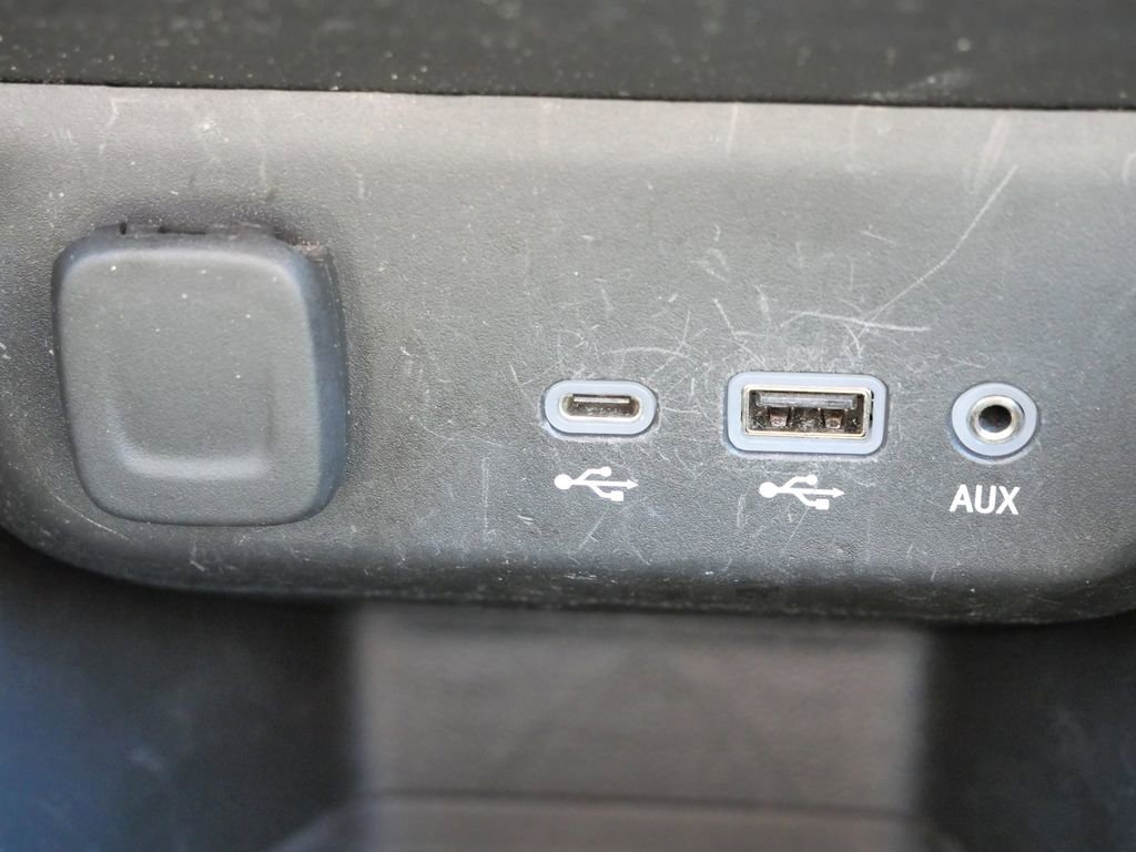 Used 2023 Chevrolet TrailBlazer LT w/ Convenience Package image 44