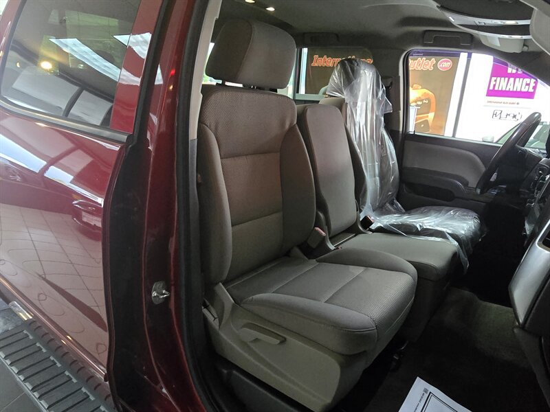 Used 2018 Chevrolet Silverado 1500 LT w/ All Star Edition AWD/4WD image 14