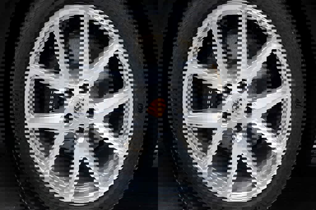 New 2025 Porsche Panamera 4 image 11