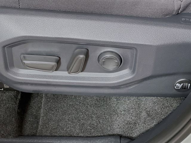 New 2026 Toyota Tundra SR5 AWD/4WD image 12