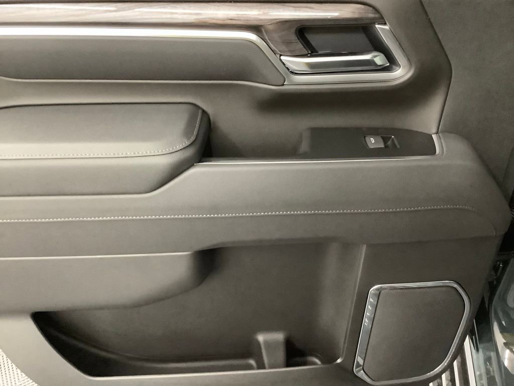 New 2026 Chevrolet Silverado 2500 LTZ w/ LTZ Premium Package image 5
