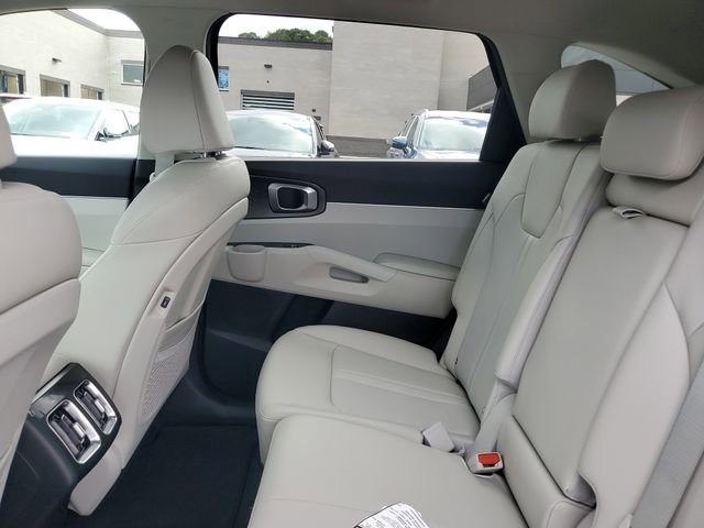 New 2026 Kia Sorento S FWD image 11