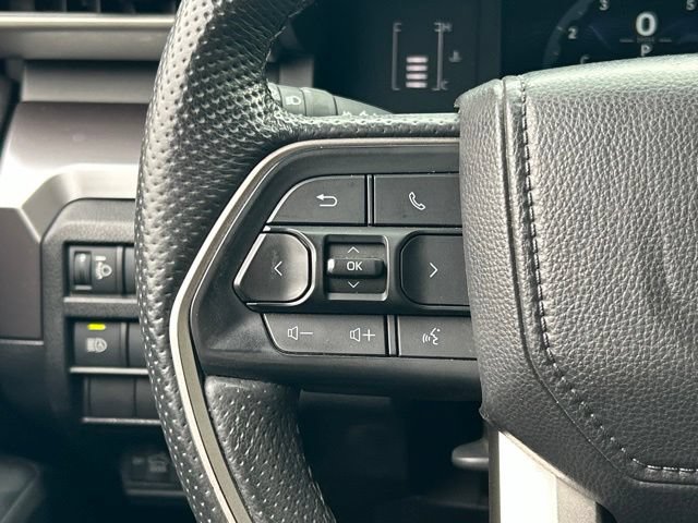 Certified 2025 Toyota Tacoma SR5 AWD/4WD image 49