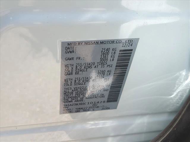 Certified 2025 Nissan Murano SV FWD image 24