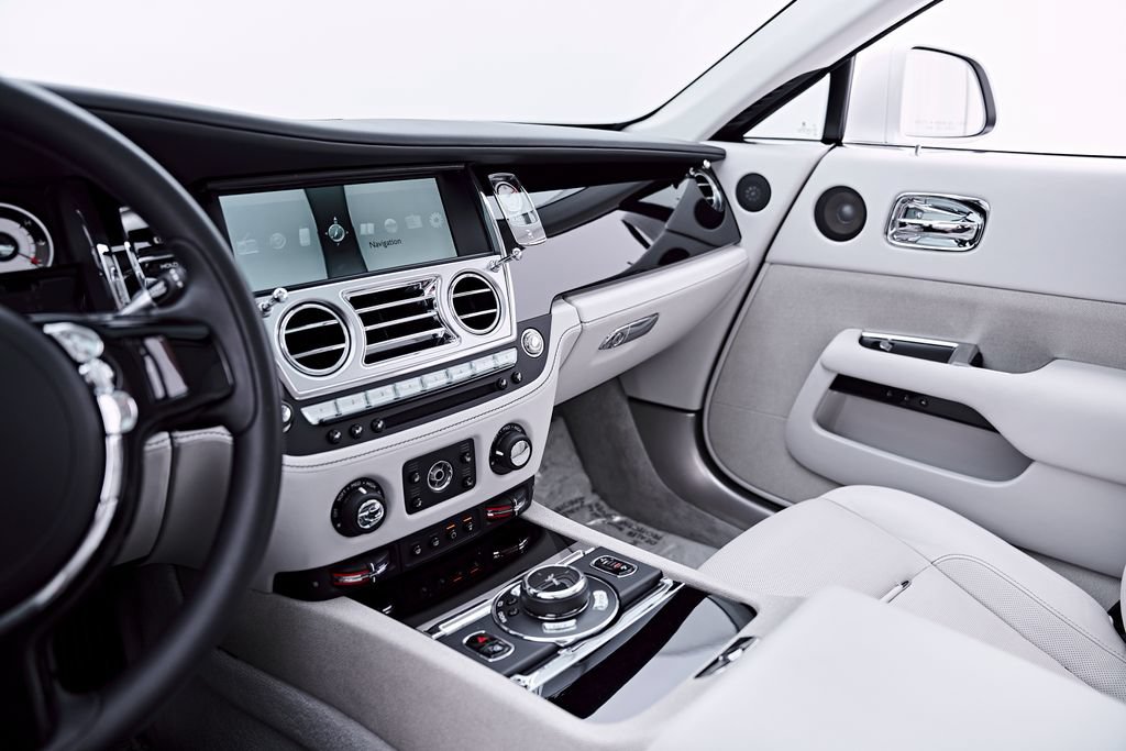 Used 2014 Rolls-Royce Wraith RWD image 72