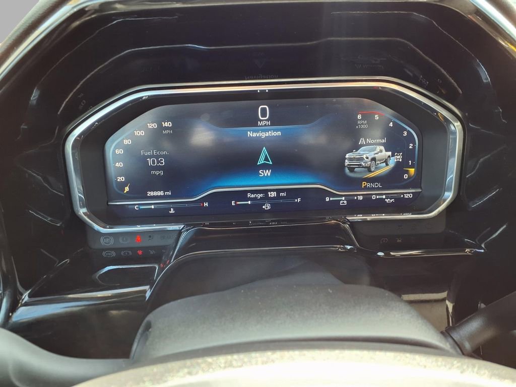 Used 2025 Chevrolet Silverado 2500 LT w/ Convenience Package image 16