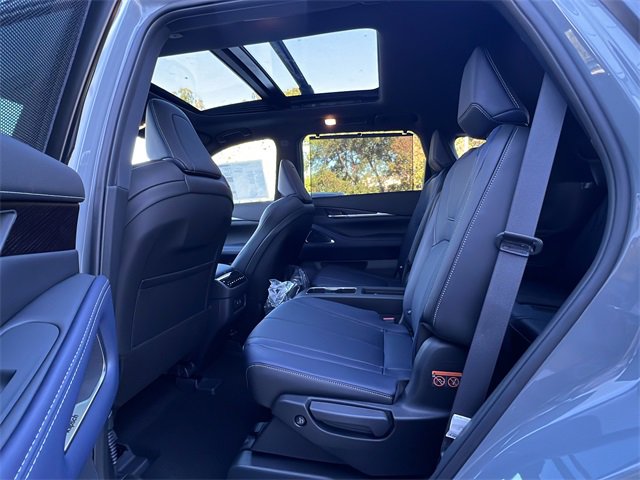 New 2026 INFINITI QX60 Sport image 19