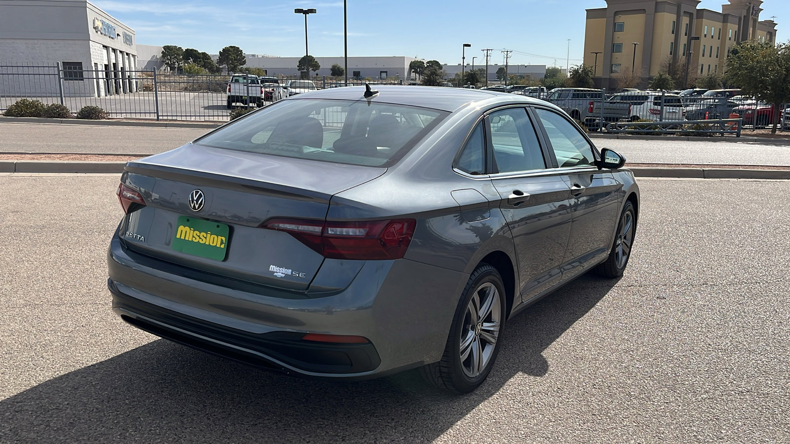 Used 2024 Volkswagen Jetta SE image 8