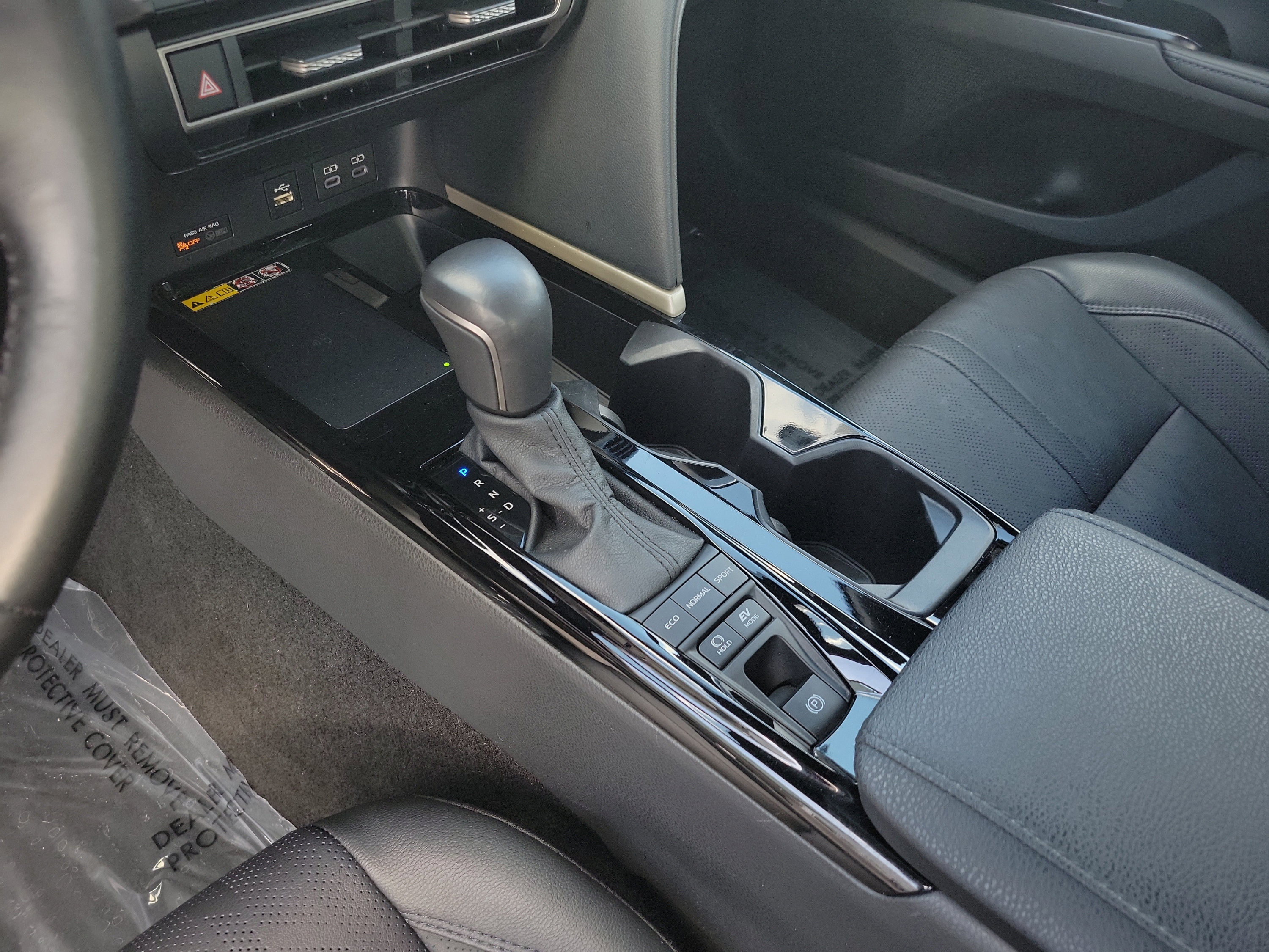 Used 2026 Toyota Camry XSE FWD image 21