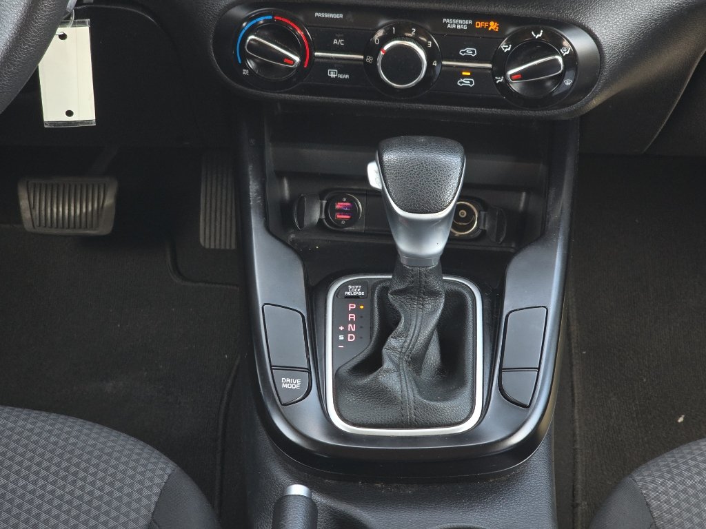 Used 2021 Kia Soul LX FWD image 23