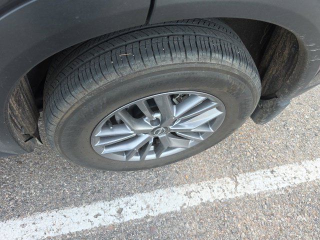 Certified 2025 Nissan Rogue S AWD/4WD image 7
