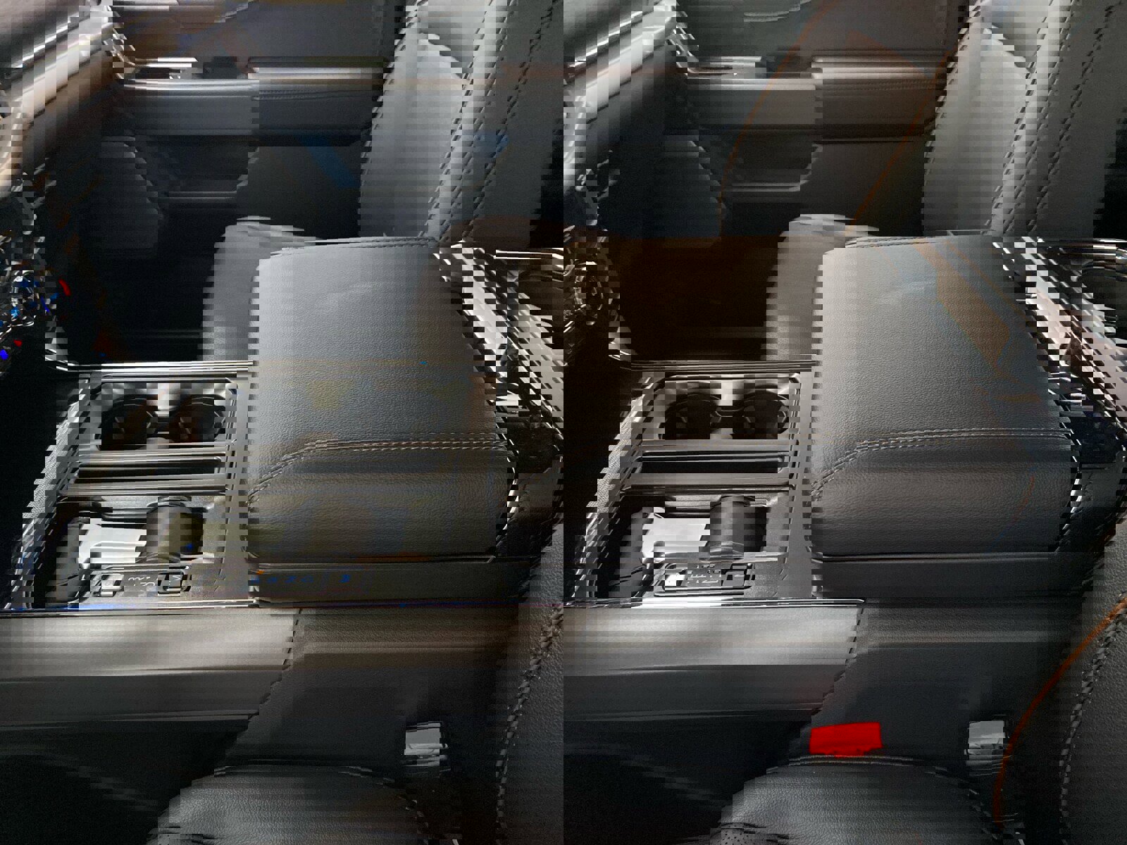 New 2025 Ford F150 Lariat w/ Equipment Group 502A High image 27