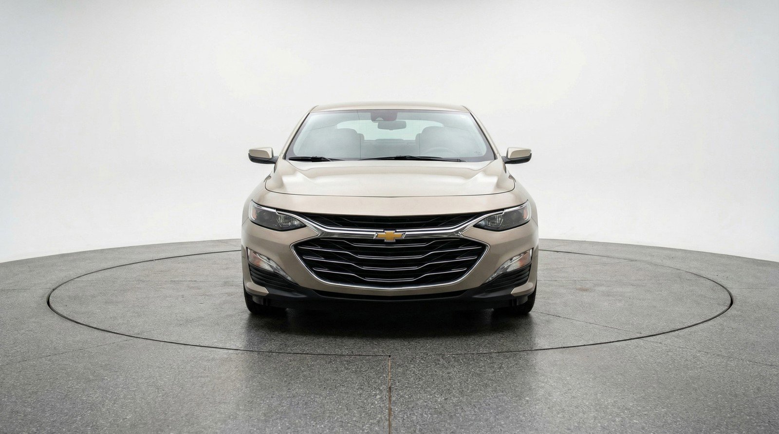 Used 2023 Chevrolet Malibu LT image 2